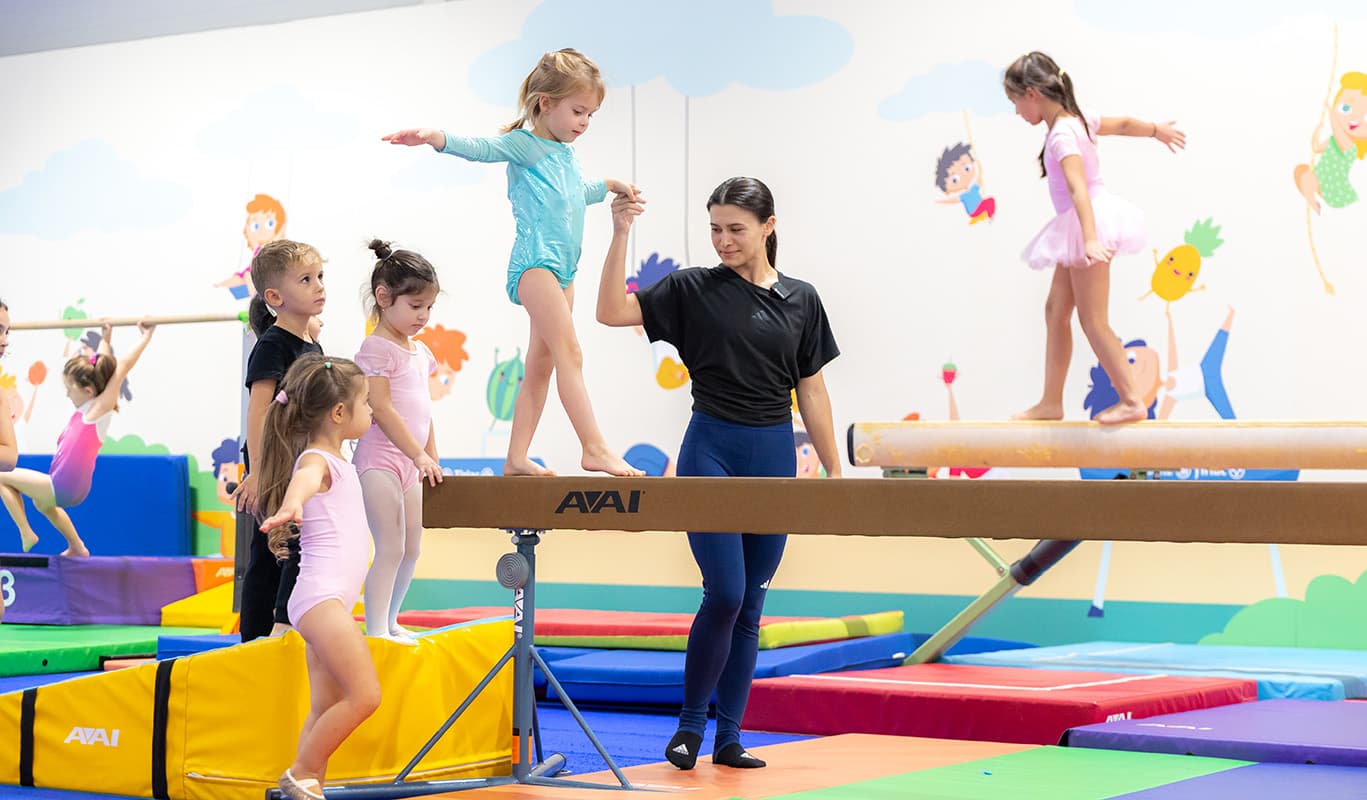 Programul de Inițiere în Gimnastică